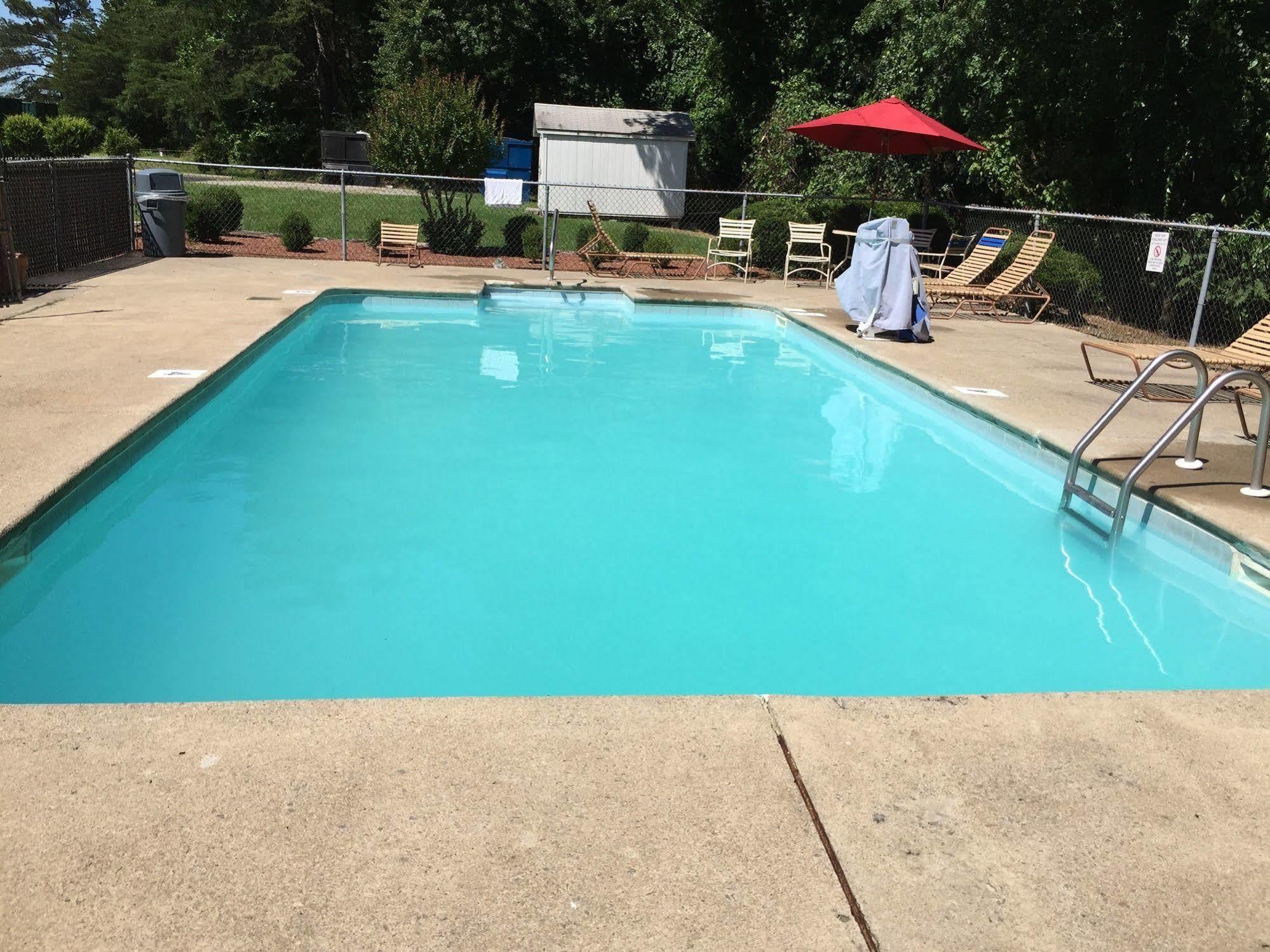Astoria Hotel Danville North Экстерьер фото